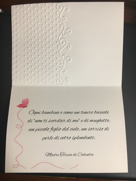 Piccole creazioni in carta, nate dalla fantasia e realizzate a mano.