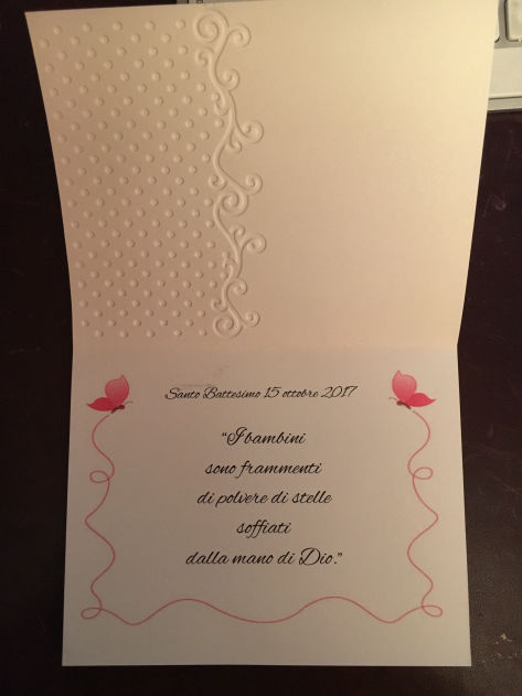 Piccole creazioni in carta, nate dalla fantasia e realizzate a mano.