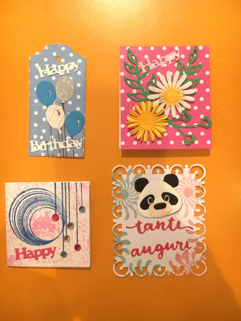 Piccole creazioni in carta, nate dalla fantasia e realizzate a mano.